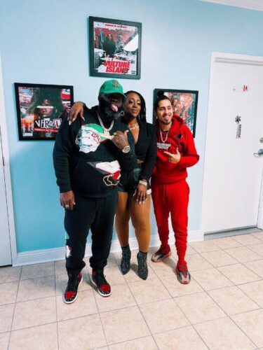 Photo-after-first-paragraph-375x500 Jönea Lyric and Ha Sizzle Unleash Explosive New Orleans Bounce Music Collaboration
